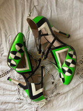 Load image into Gallery viewer, Miu Miu Spring 2011 Heels