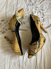 Load image into Gallery viewer, Moschino Cheap & Chic Fall 2006 Heels
