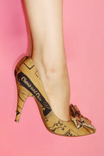 Load image into Gallery viewer, Moschino Cheap & Chic Fall 2006 Heels