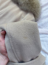 Load image into Gallery viewer, Fur Coat
