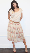 Load image into Gallery viewer, Tsumori Chisao Skirt
