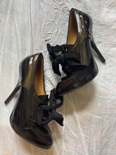 Load image into Gallery viewer, Lanvin Fall 2011 Heels
