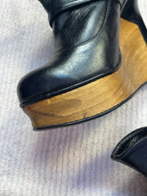 Load image into Gallery viewer, Ana Locking Heels
