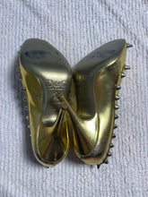 Load image into Gallery viewer, D&amp;G Spring 2007 Heels
