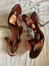 Load image into Gallery viewer, Marc Jacobs Spring 2007 Heels
