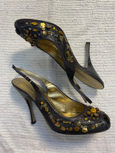 Load image into Gallery viewer, Dolce &amp; Gabbana Heels
