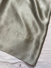 Load image into Gallery viewer, Gardem Dress
