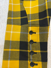 Load image into Gallery viewer, Comme des Garçons Capris
