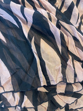 Load image into Gallery viewer, Tsumori Chisato Skirt
