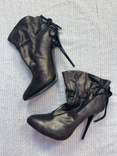 Load image into Gallery viewer, Giuseppe Zanotti Booties
