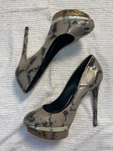 Load image into Gallery viewer, Brian Atwood Heels
