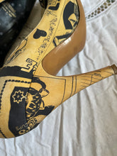 Load image into Gallery viewer, Moschino Cheap &amp; Chic Fall 2006 Heels
