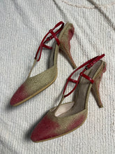 Load image into Gallery viewer, Miu Miu Spring 2009 Heels
