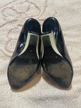 Load image into Gallery viewer, Marc Jacobs Spring 2008 Heels
