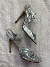 Load image into Gallery viewer, Manolo Blahnik Heels
