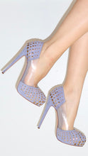Load image into Gallery viewer, Brian Atwood Heels Seen on Carrie Bradshaw

