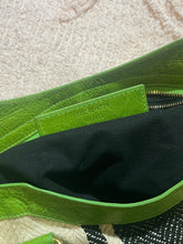 Load image into Gallery viewer, Balenciaga Spring 2010 City Bag
