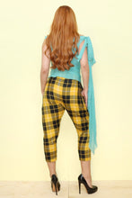 Load image into Gallery viewer, Comme des Garçons Capris
