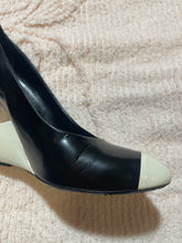 Load image into Gallery viewer, Marc Jacobs Spring 2008 Heels
