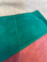 Load image into Gallery viewer, Dolce &amp; Gabbana Skirt
