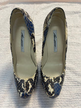 Load image into Gallery viewer, Brian Atwood Heels

