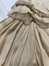 Load image into Gallery viewer, D&amp;G Fall 2010 Dress
