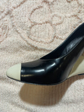 Load image into Gallery viewer, Marc Jacobs Spring 2008 Heels
