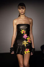 Load image into Gallery viewer, Gaetano Navarra Spring 2004 Dress
